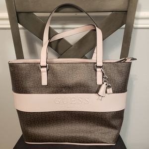 Guess large Shoulder bag